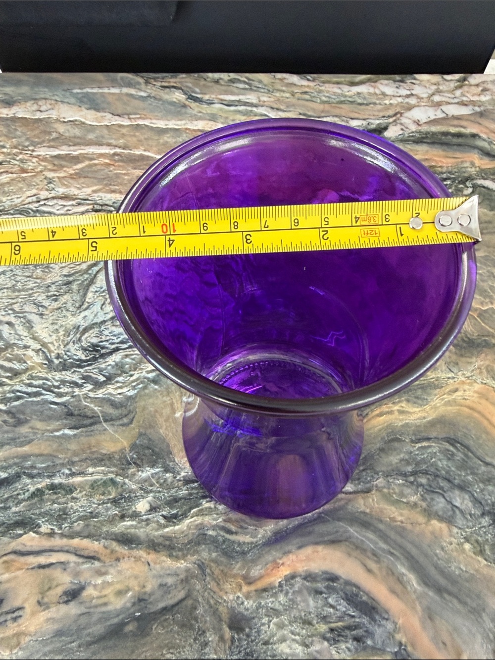 Deep Purple Glass Vase — Elegant Curved Accent for Home - Picture 4 of 4